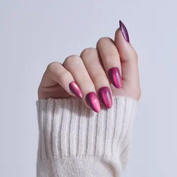 Purple · Cat eye · Medium nail art