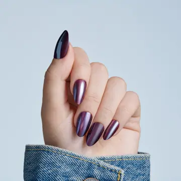 Purple · Chrome · Medium nail art