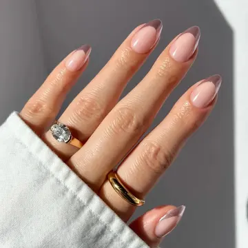 Nude · Chrome · Short nail art